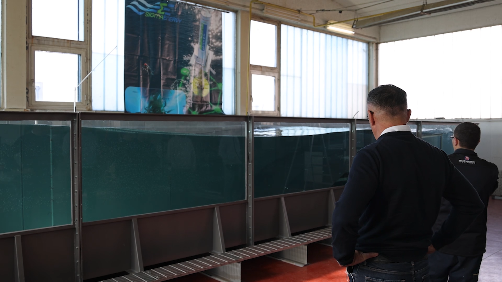 Wave flume side view